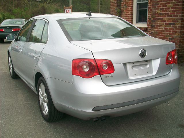 Volkswagen Jetta 2006 photo 6