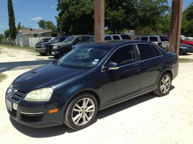 Volkswagen Jetta Touring PKG RES W/nav Sedan