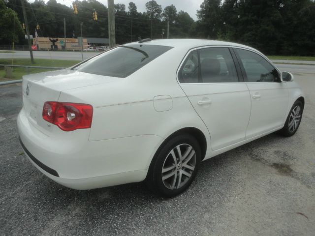 Volkswagen Jetta 2006 photo 3