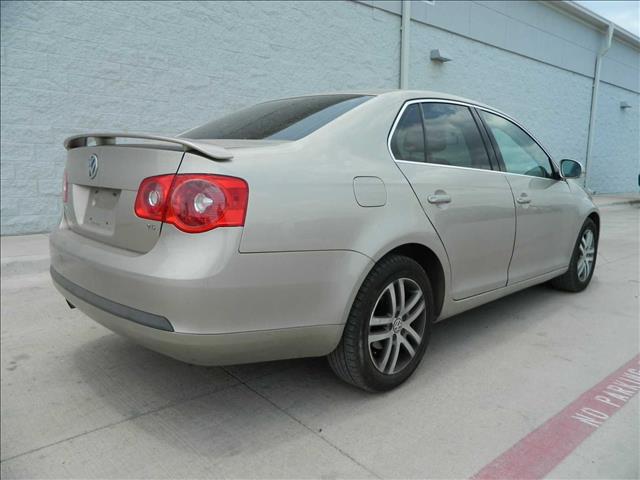 Volkswagen Jetta 2006 photo 4