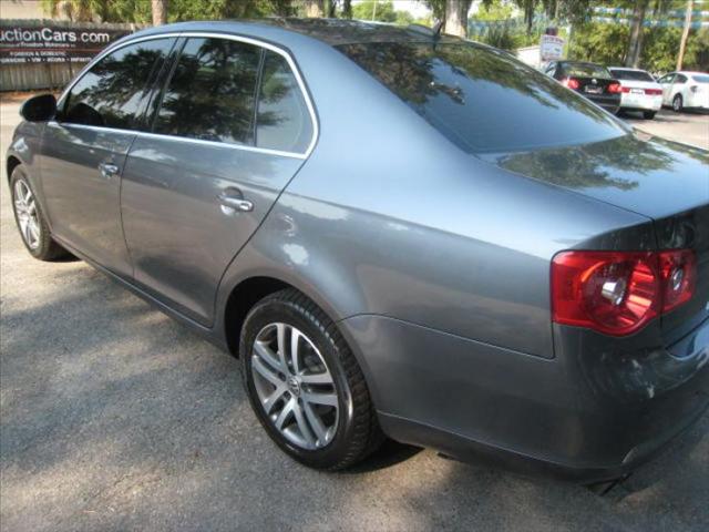 Volkswagen Jetta 2006 photo 2