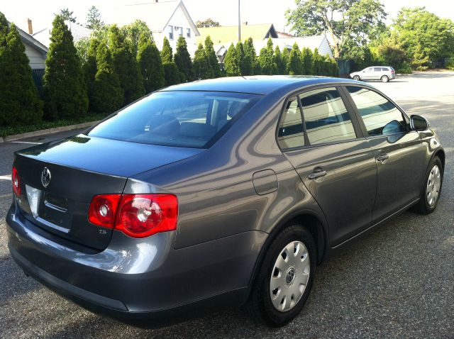 Volkswagen Jetta 2006 photo 11