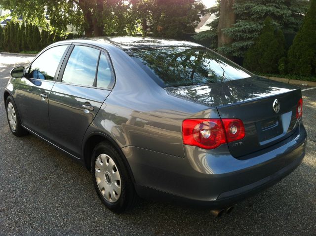 Volkswagen Jetta 2006 photo 13