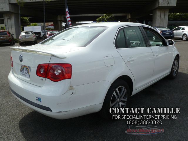 Volkswagen Jetta 2006 photo 3