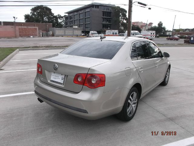 Volkswagen Jetta 2006 photo 1