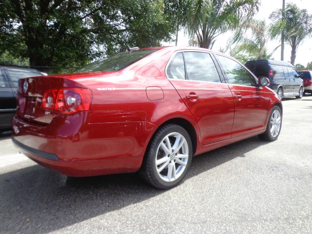 Volkswagen Jetta 2006 photo 8