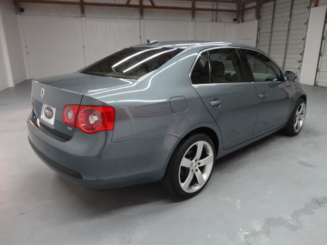 Volkswagen Jetta 2006 photo 31