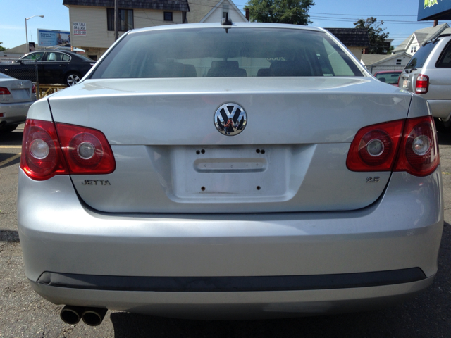 Volkswagen Jetta 2006 photo 1