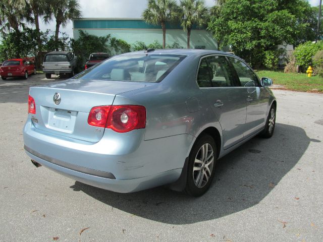 Volkswagen Jetta 2006 photo 1