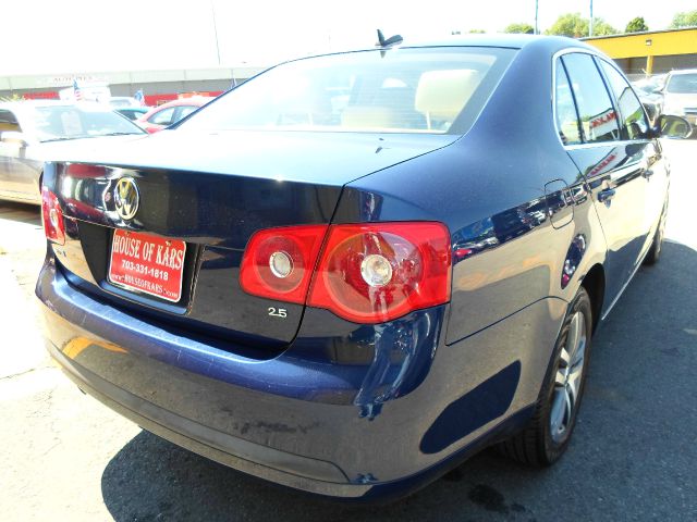 Volkswagen Jetta Limited Wagon Sedan