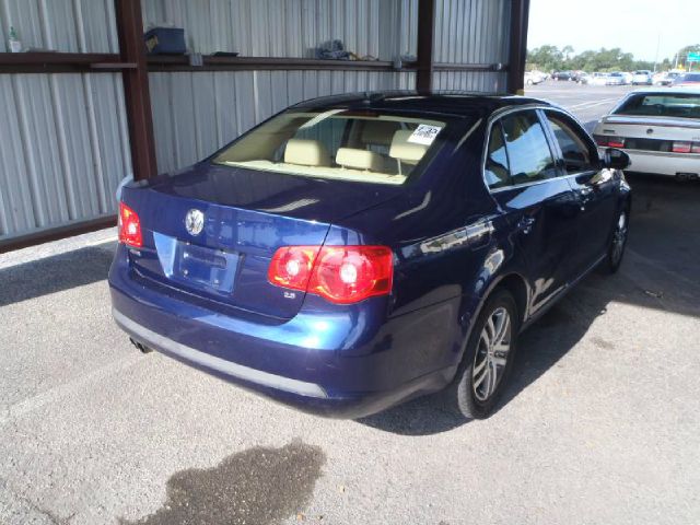 Volkswagen Jetta 2006 photo 4