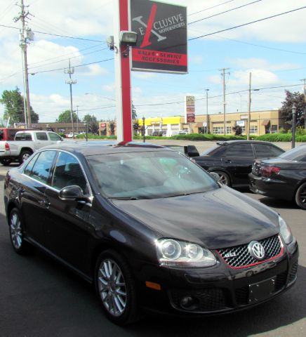 Volkswagen Jetta 5.0L Sedan