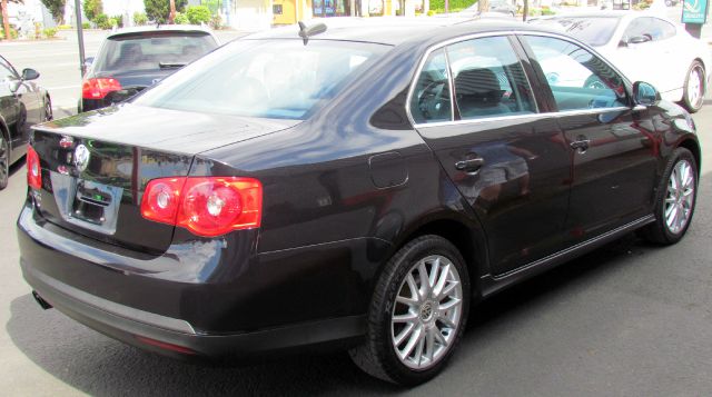 Volkswagen Jetta 2006 photo 2