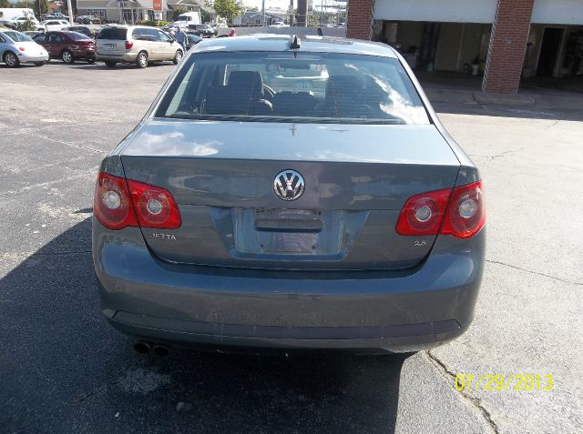 Volkswagen Jetta 2006 photo 4