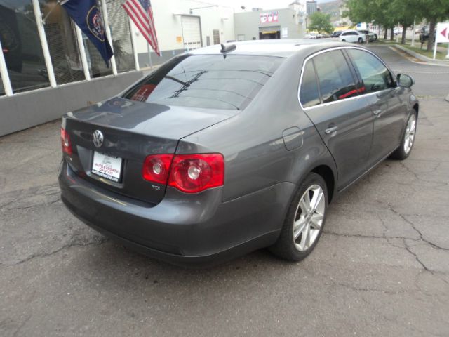 Volkswagen Jetta 2006 photo 4