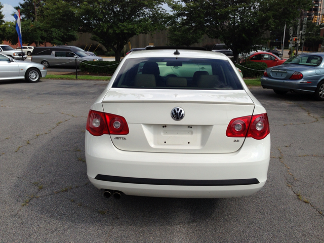 Volkswagen Jetta 2007 photo 2