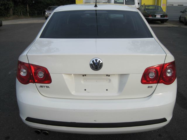 Volkswagen Jetta 2007 photo 3