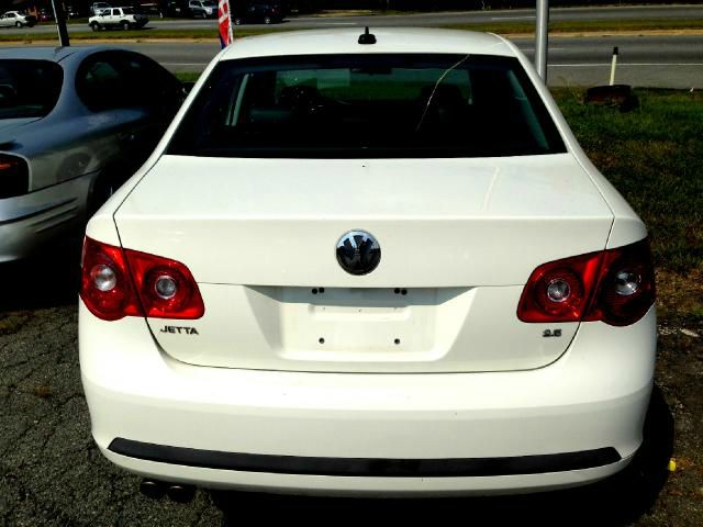 Volkswagen Jetta 2007 photo 2