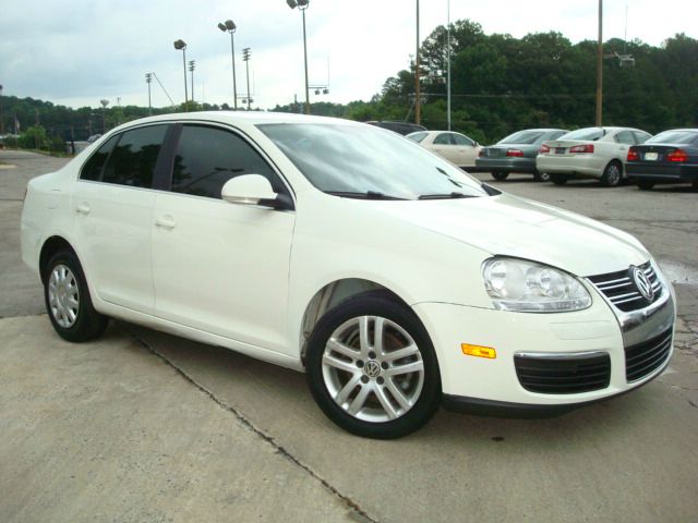 Volkswagen Jetta Supercharged Notchback Sedan