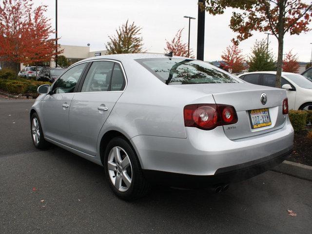 Volkswagen Jetta 2008 photo 2