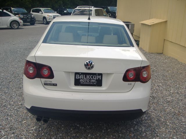 Volkswagen Jetta 2008 photo 3