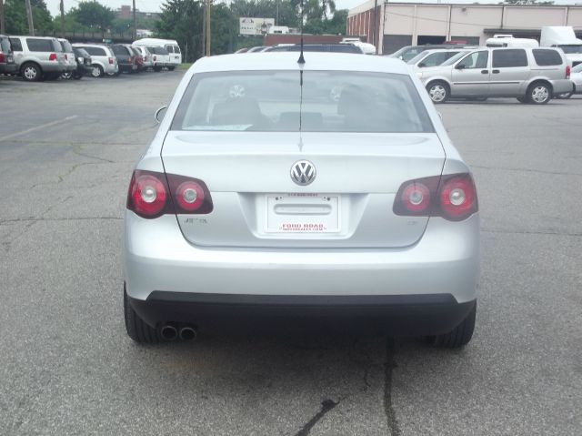 Volkswagen Jetta 2008 photo 2