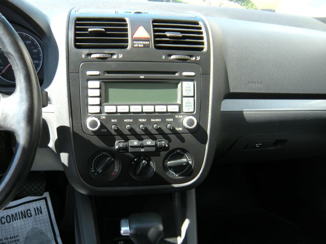 Volkswagen Jetta 2008 photo 15