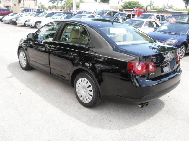 Volkswagen Jetta 2008 photo 2