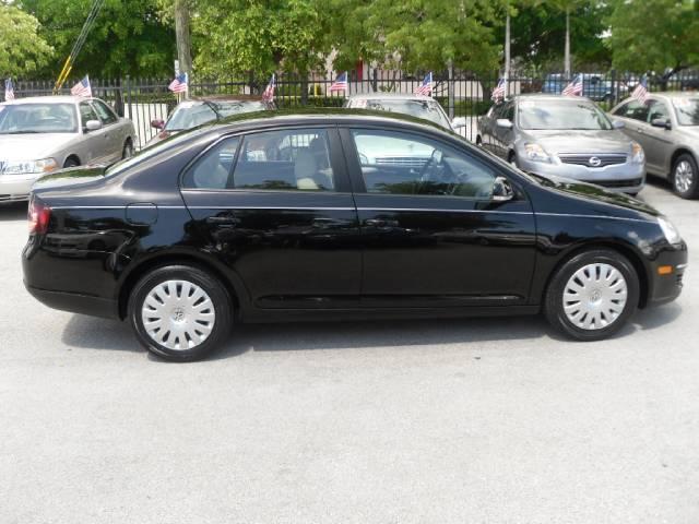 Volkswagen Jetta 2008 photo 4