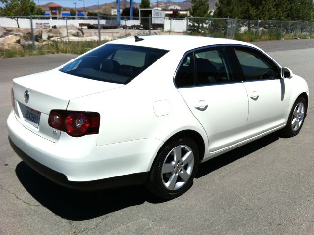 Volkswagen Jetta 2008 photo 3