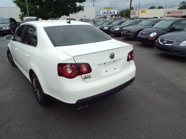 Volkswagen Jetta 2008 photo 2