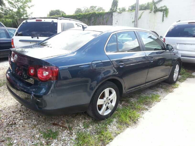 Volkswagen Jetta 2008 photo 3