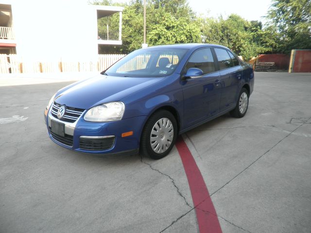 Volkswagen Jetta Supercharged Notchback Sedan