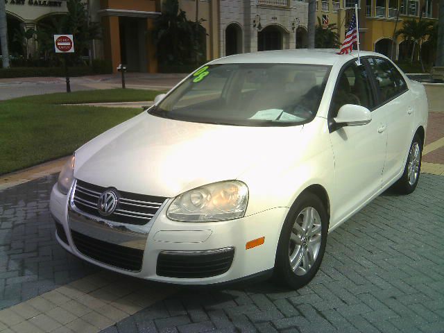 Volkswagen Jetta 2008 photo 2