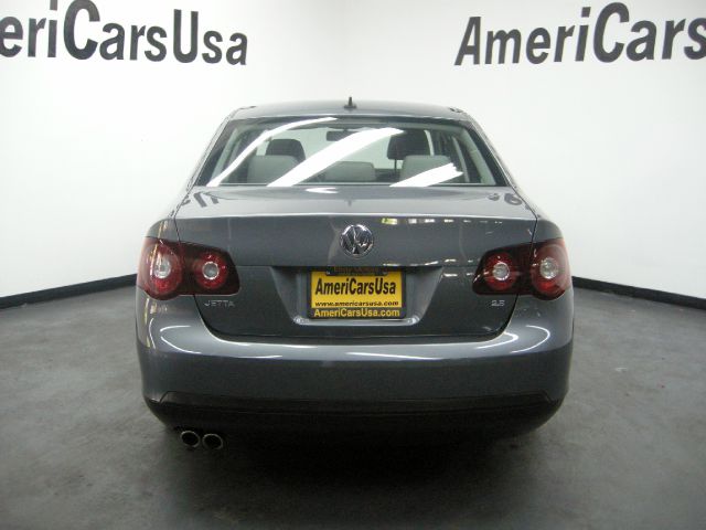 Volkswagen Jetta 2008 photo 1