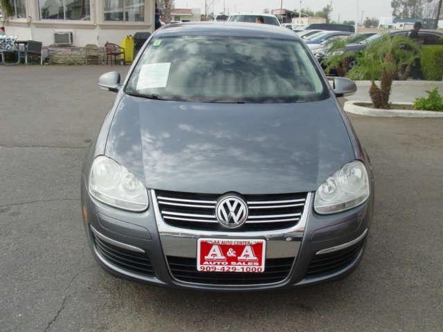 Volkswagen Jetta 2008 photo 3