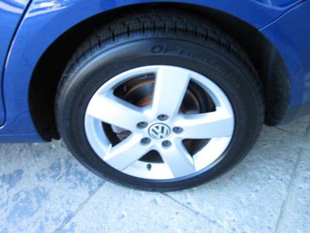 Volkswagen Jetta 2008 photo 3