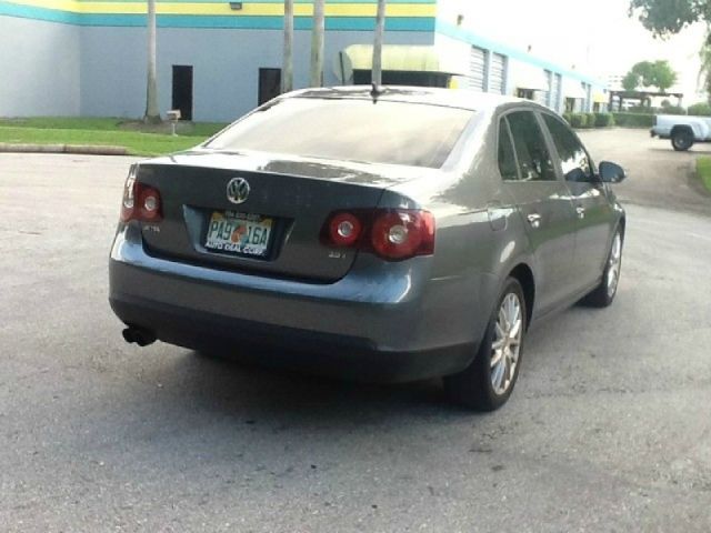 Volkswagen Jetta 2008 photo 6