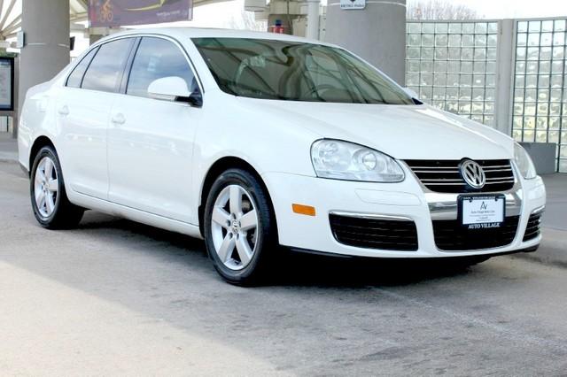 Volkswagen Jetta SE Sedan