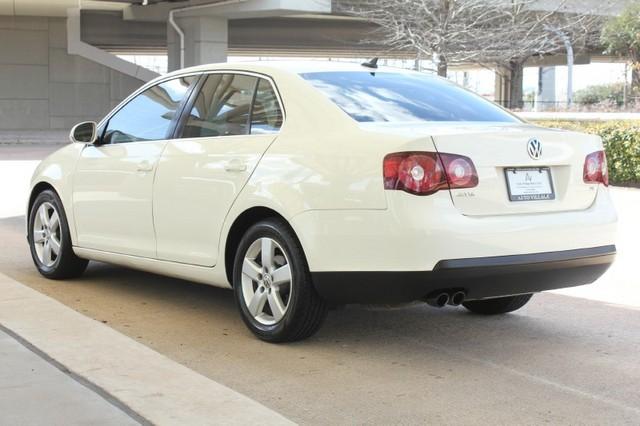 Volkswagen Jetta 2008 photo 4