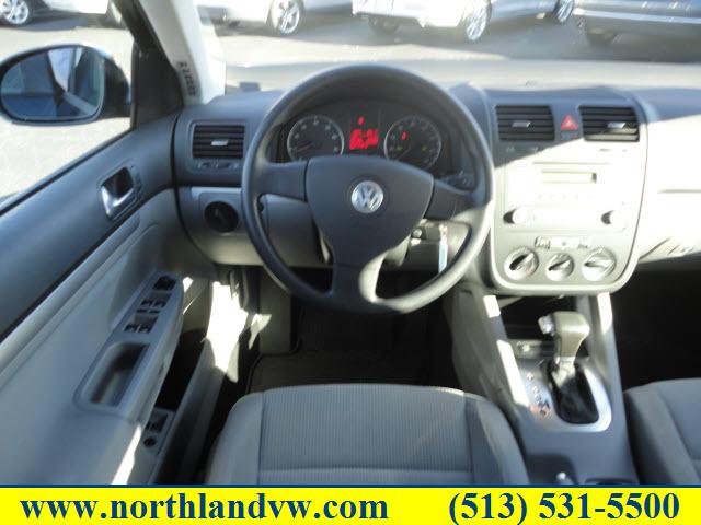 Volkswagen Jetta 2008 photo 3