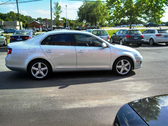 Volkswagen Jetta 2009 photo 23