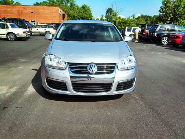 Volkswagen Jetta 2009 photo 3