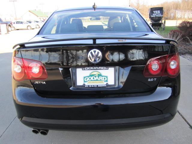 Volkswagen Jetta 2009 photo 2