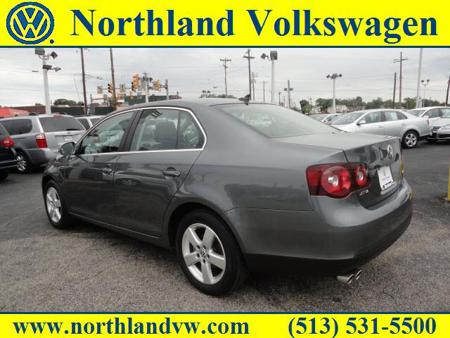 Volkswagen Jetta 2009 photo 2