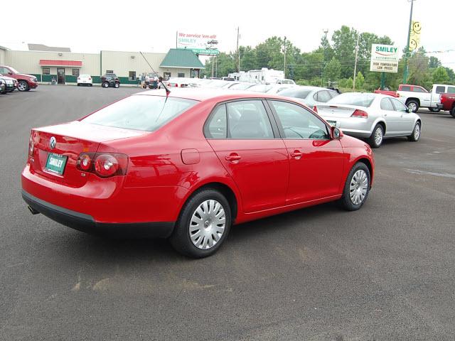 Volkswagen Jetta 2009 photo 3