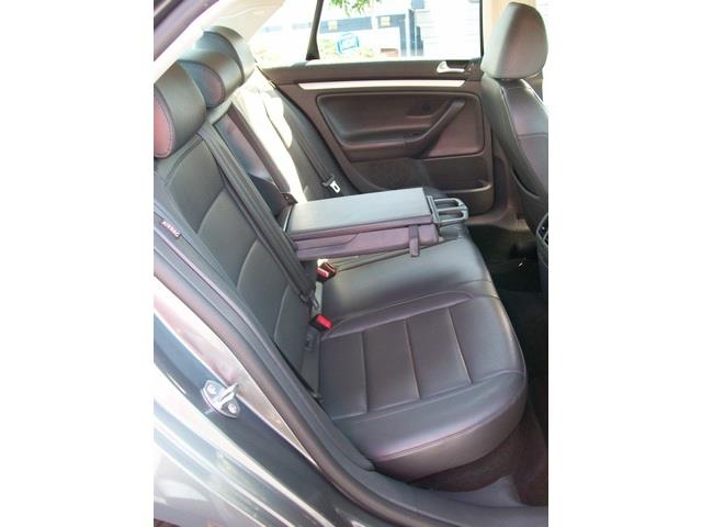 Volkswagen Jetta 2009 photo 19