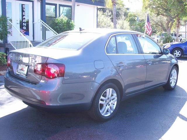 Volkswagen Jetta 2009 photo 33