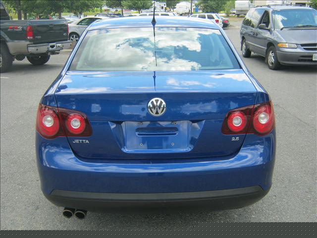 Volkswagen Jetta 2009 photo 1