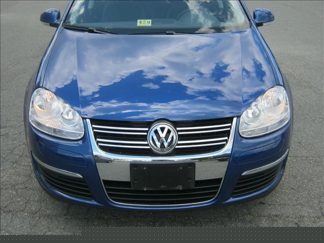 Volkswagen Jetta 2009 photo 3